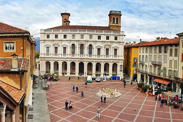 Piazza Vecchia a Bergamo